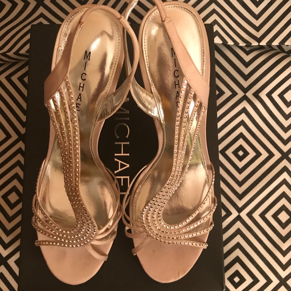 Michael Shannon Gold and Cream Heels - Picture 4 of 11